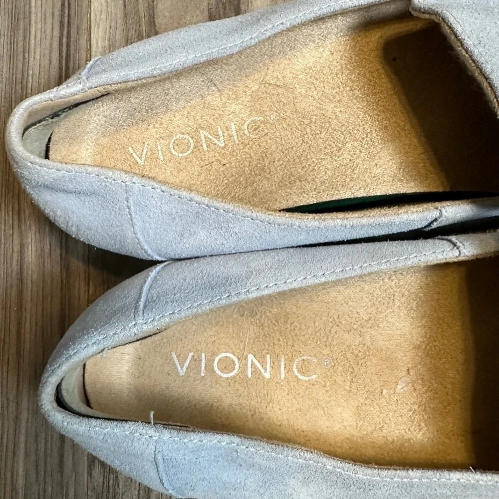 Vionic Kensley Light Blue Suede Lug Sole Loafers Womens Supportive Shoes Size 7